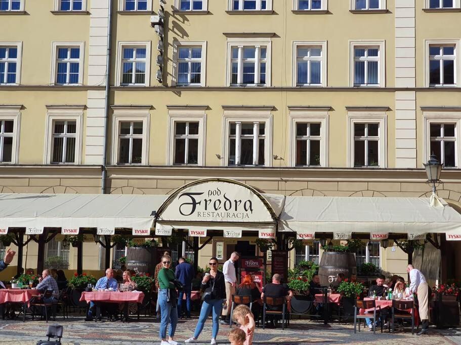 Rynek Pod Fredra Daire Wroclaw Dış mekan fotoğraf